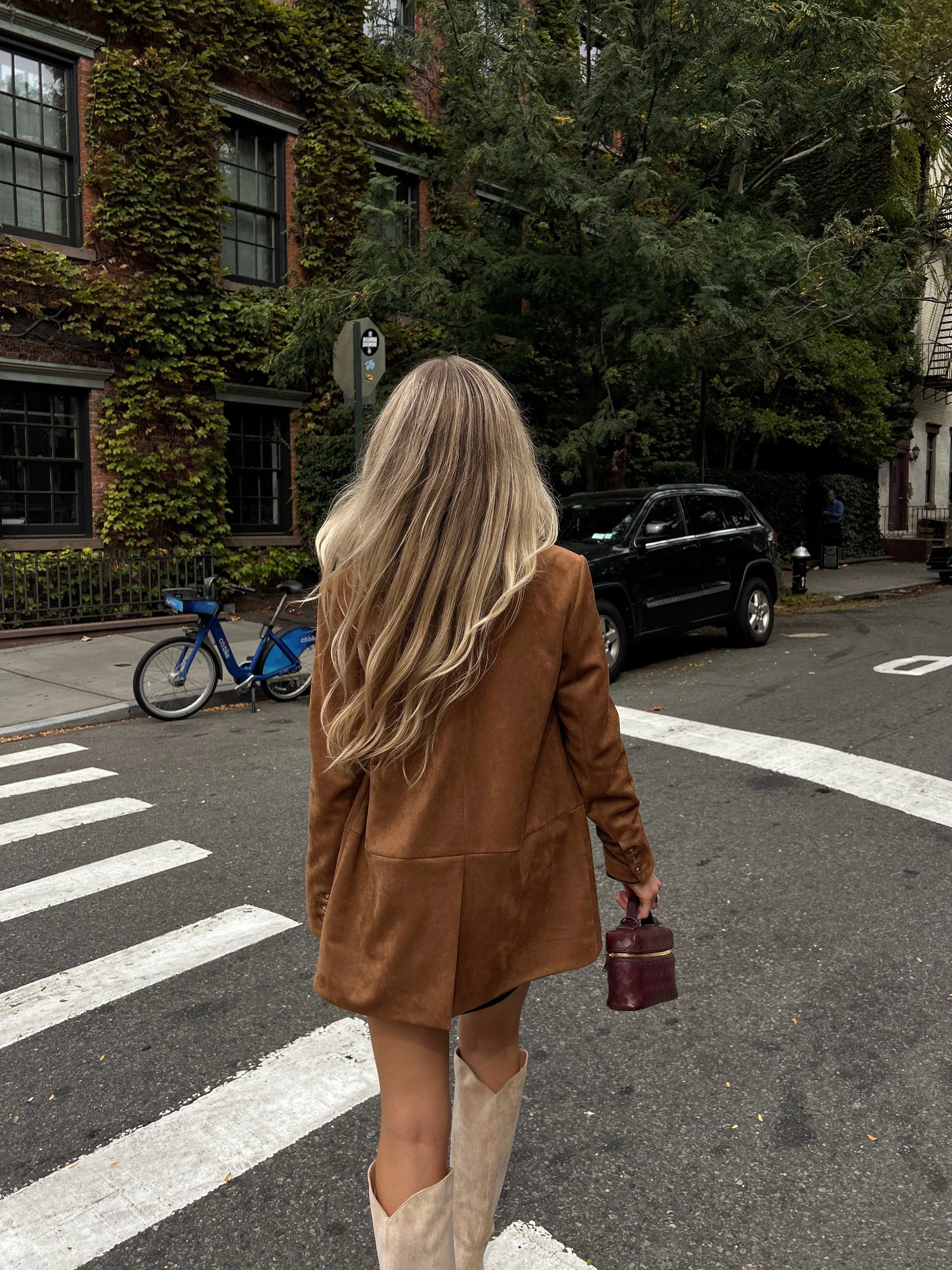 Leigh Blazer