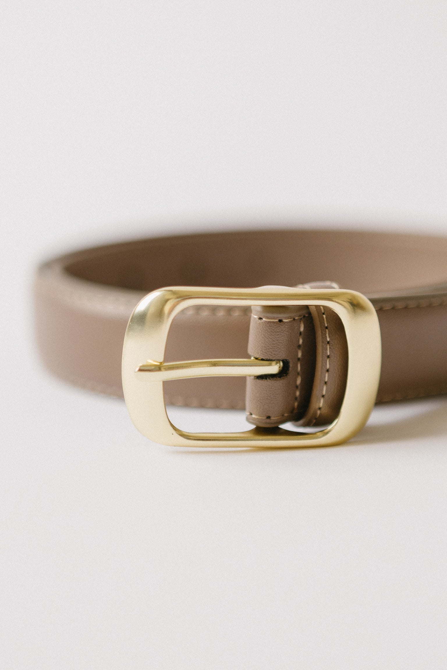 Cornelia Belt