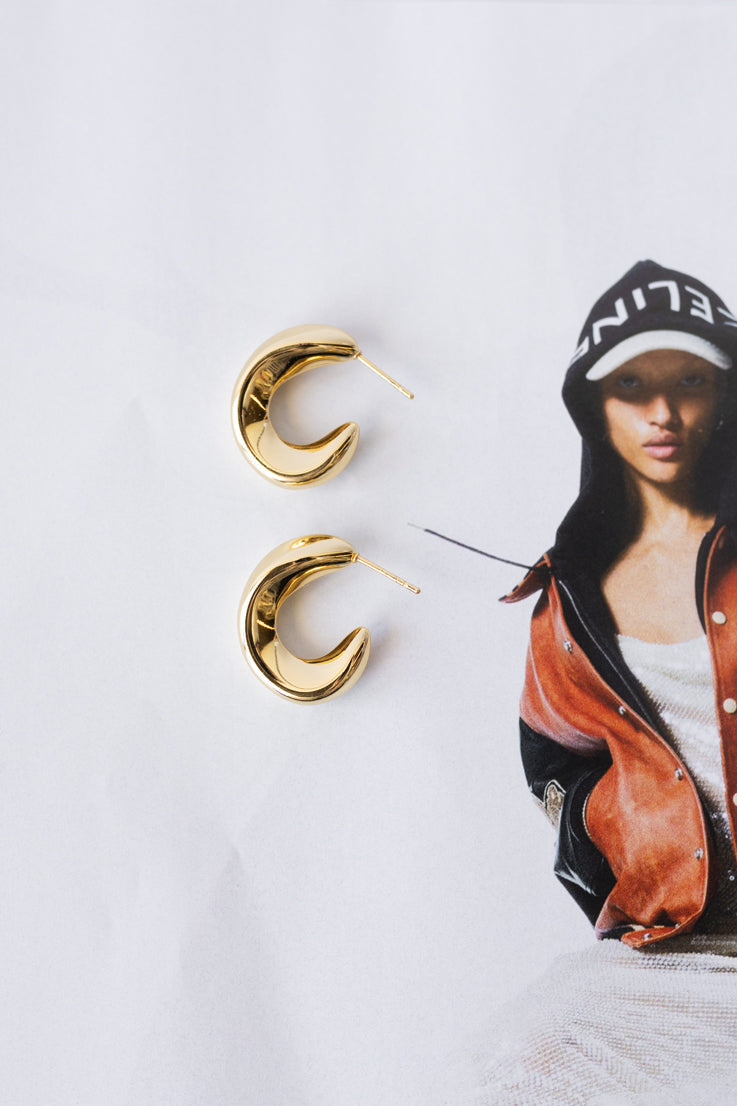 XOXO Hoops