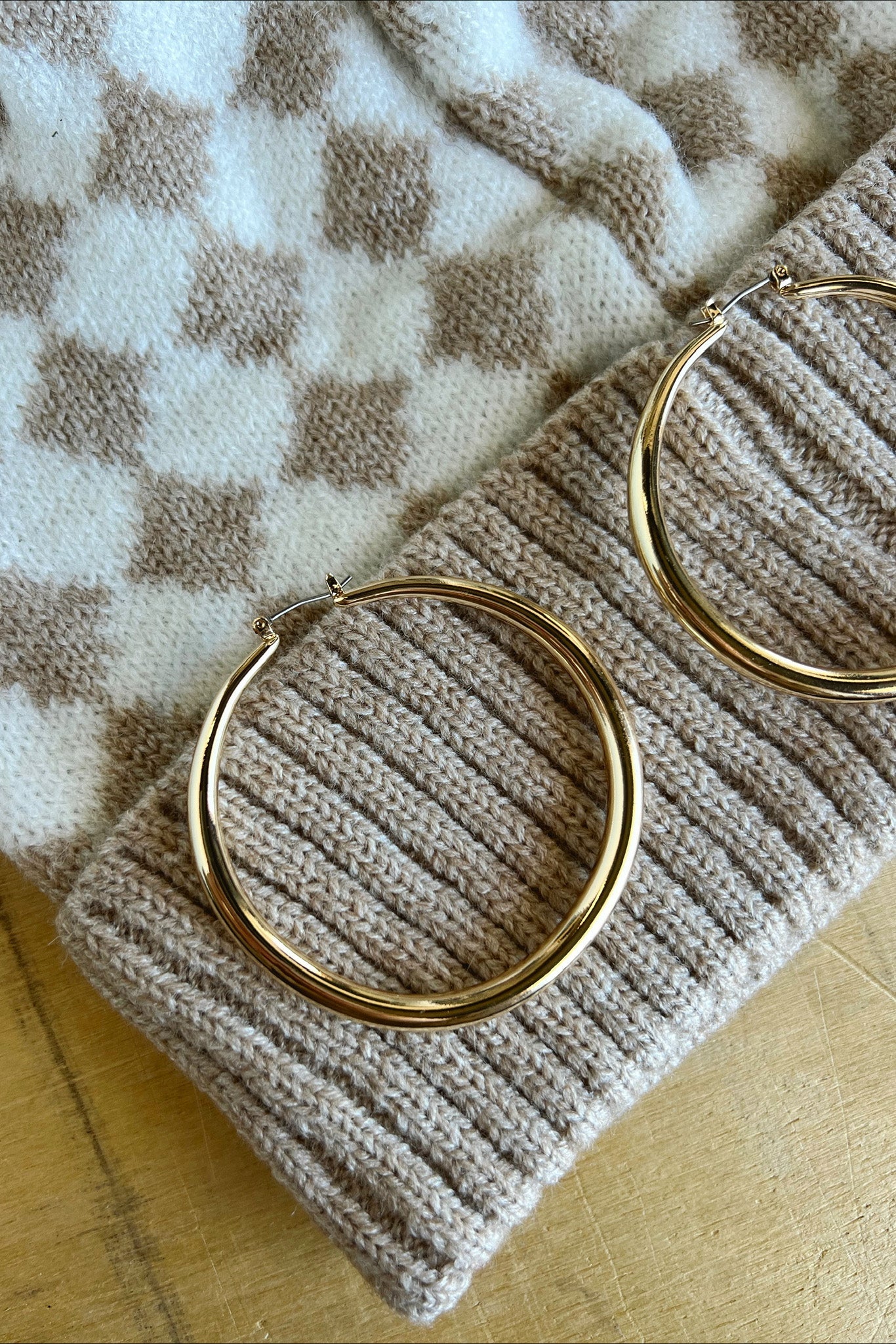 She's Got Style Hoops