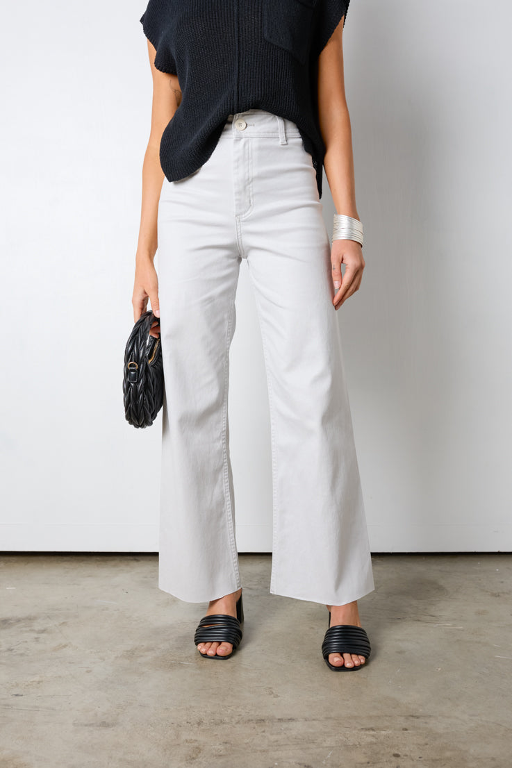 Gleaming Jeans