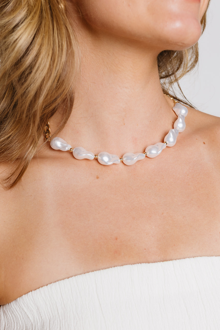 Corolla Necklace