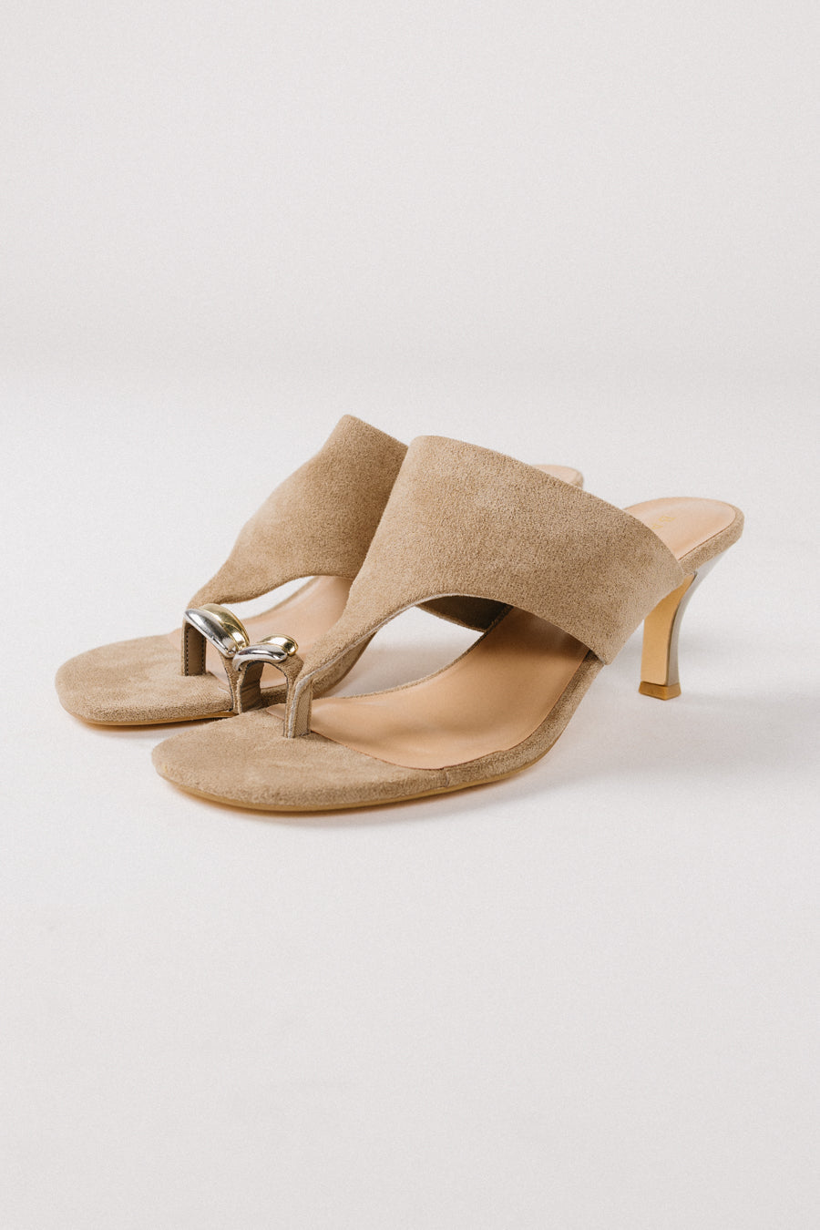 Kirsten Heels